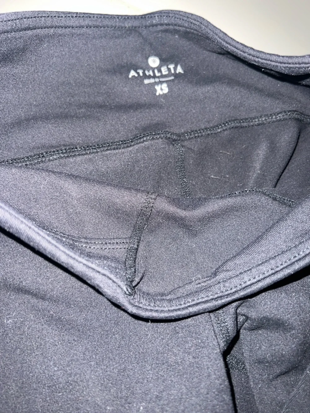 Athleta sleek capri